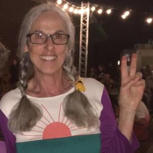 Meet your Posher, Deborah